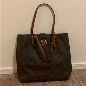 Large Michael Kors Purse